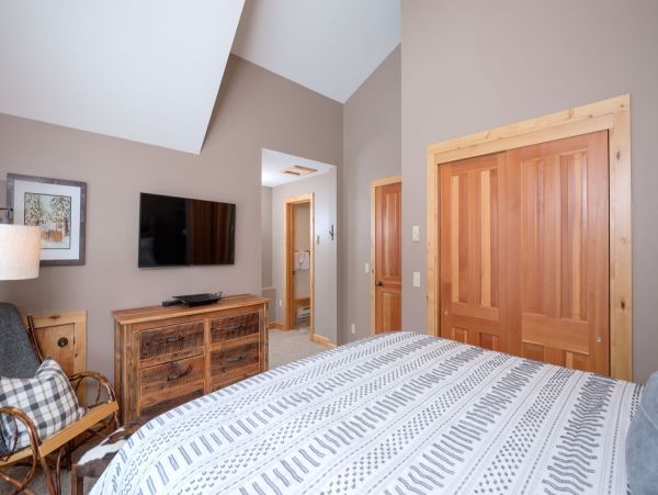 Big Sky Home 1000057