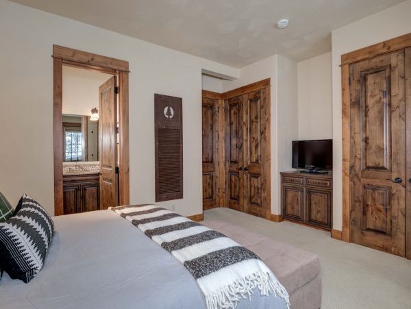 Big Sky Home 1000059