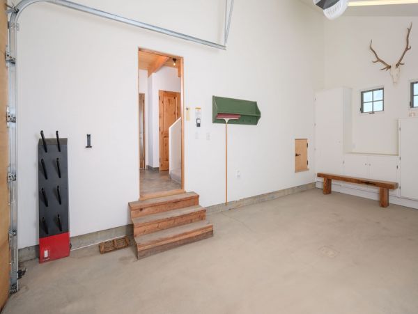 Big Sky Home 1000065