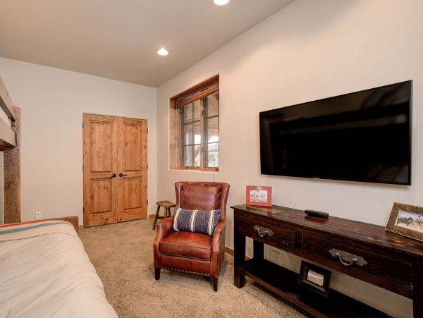 Big Sky Home 1000066