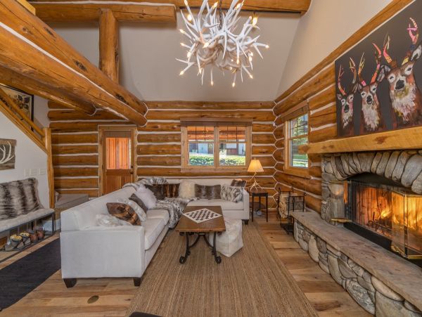 Big Sky Home 1000068