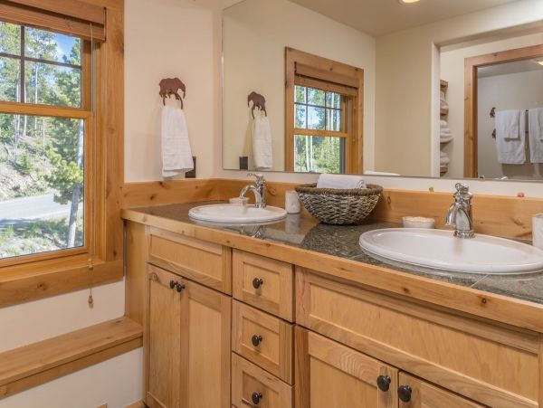 Big Sky Home 1000068