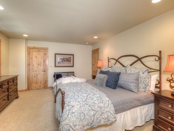 Big Sky Home 1000071