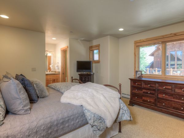 Big Sky Home 1000071