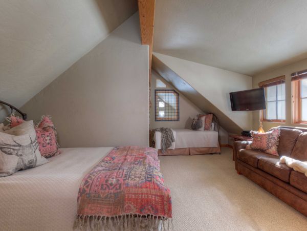Big Sky Home 1000073