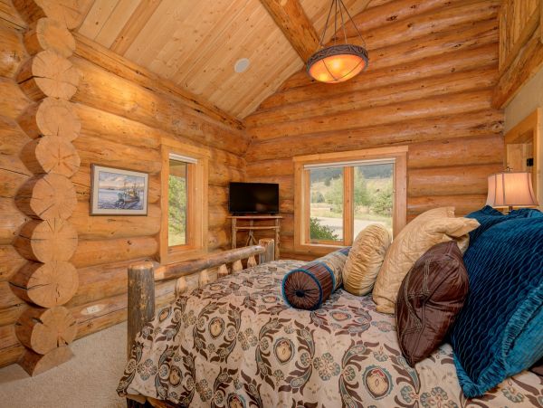 Big Sky Home 1000078