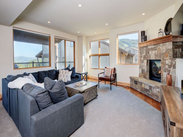 Big Sky Home 1000088