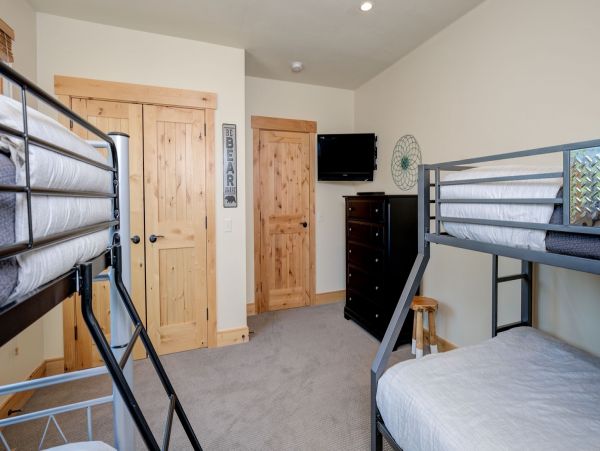 Big Sky Home 1000088