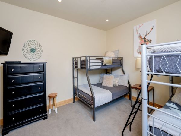 Big Sky Home 1000088