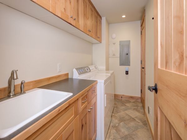 Big Sky Home 1000088