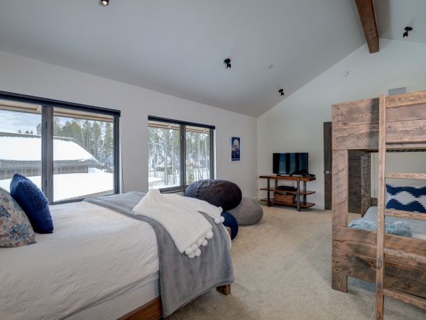Big Sky Home 1000091