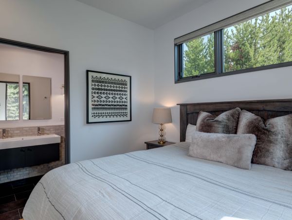 Big Sky Home 1000099
