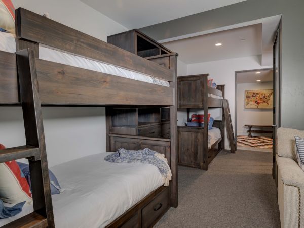 Big Sky Home 1000099