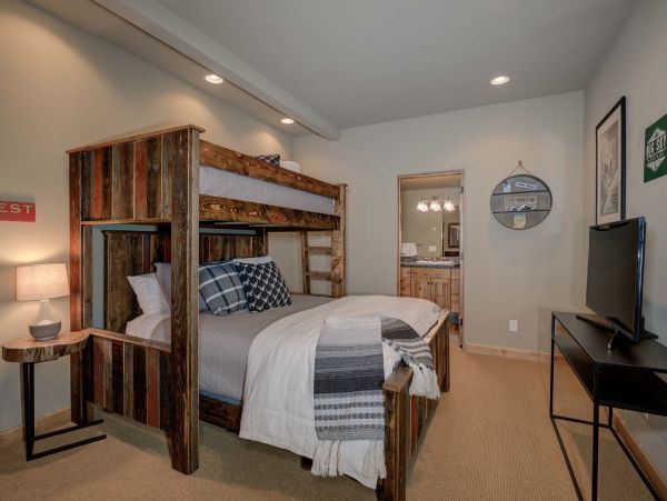 Big Sky Home 1000100