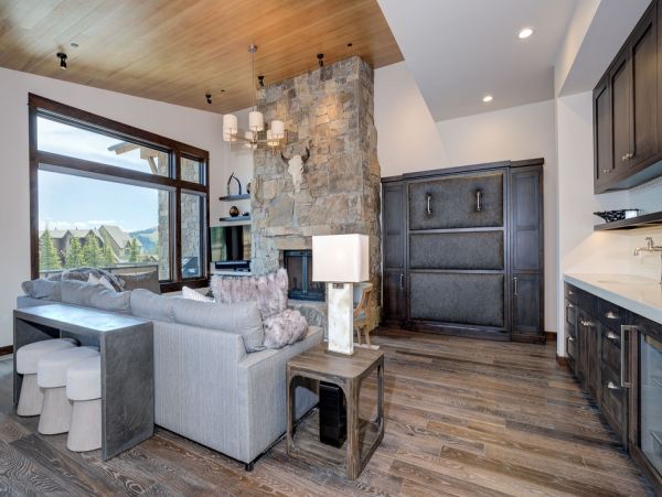 Big Sky Home 1000107