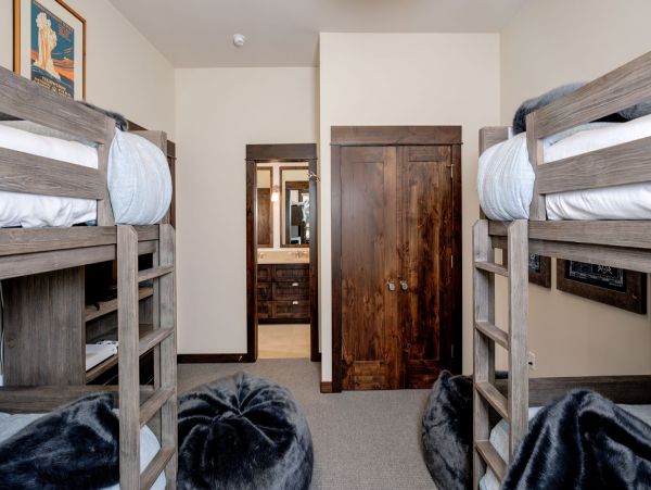 Big Sky Home 1000107