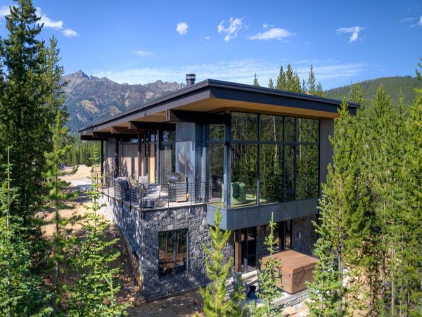 Big Sky Home 1000108