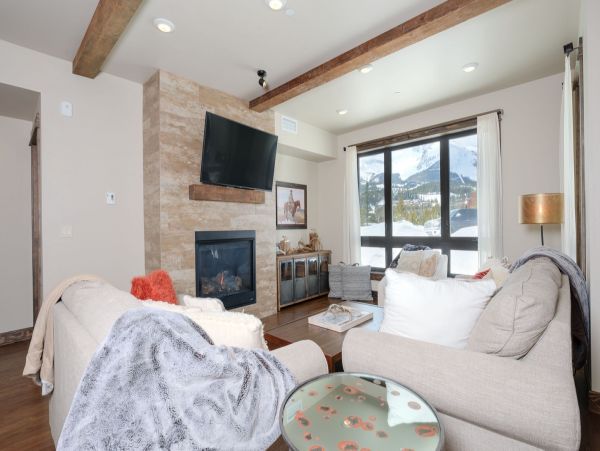 Big Sky Home 1000111