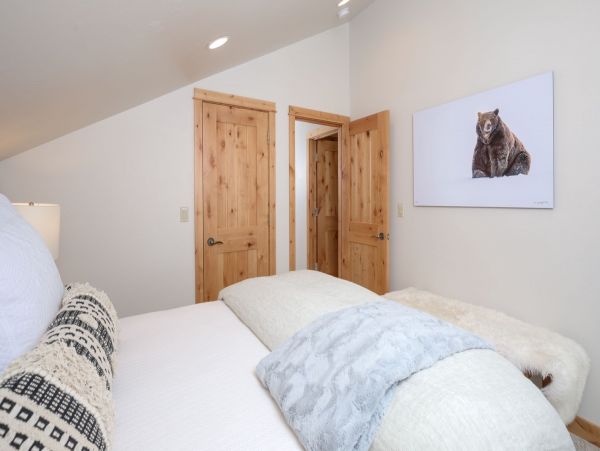 Big Sky Home 1000113