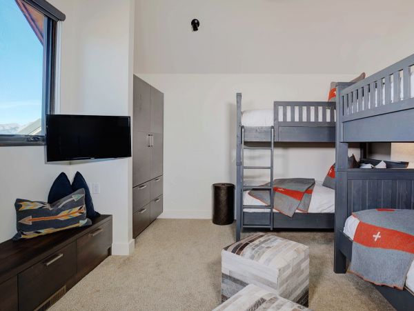 Big Sky Home 1000127