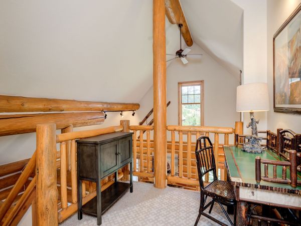 Big Sky Home 1000128