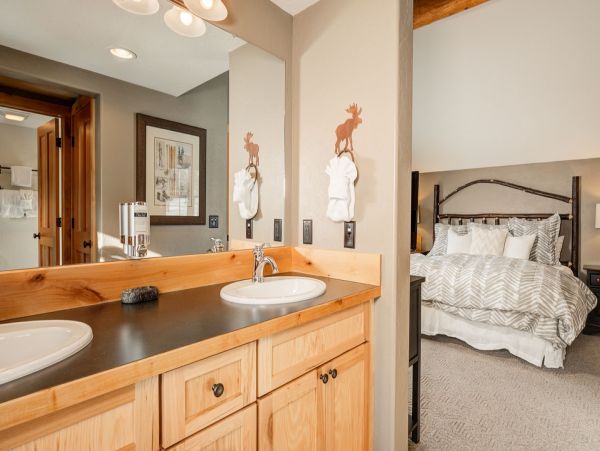 Big Sky Home 1000128