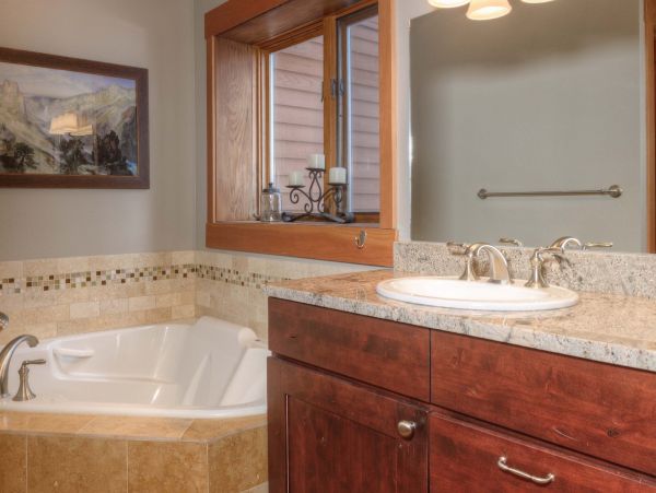 Big Sky Home 1000129