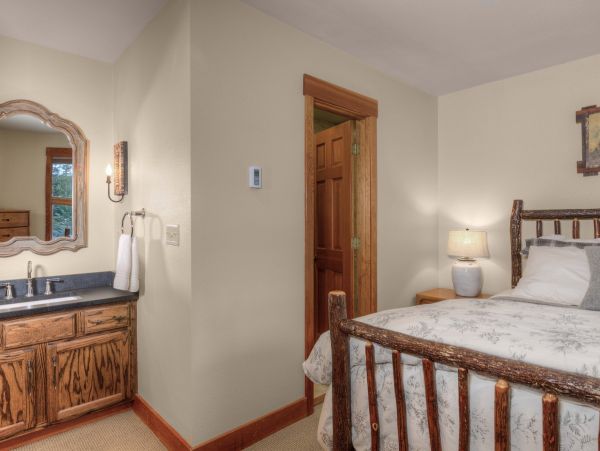 Big Sky Home 1000129