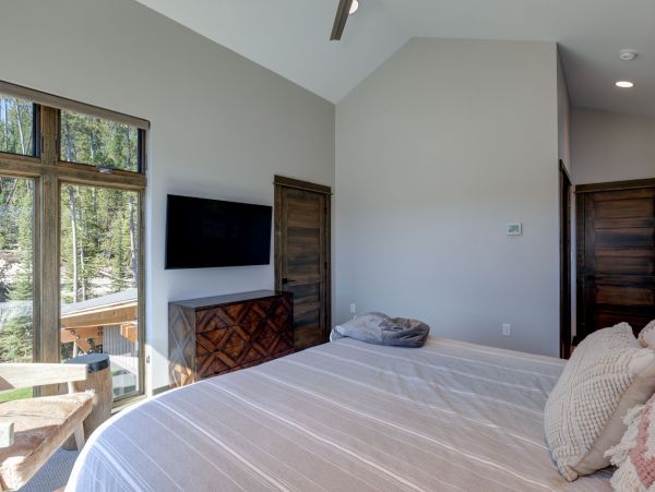 Big Sky Home 1000135