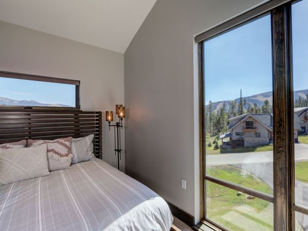 Big Sky Home 1000135