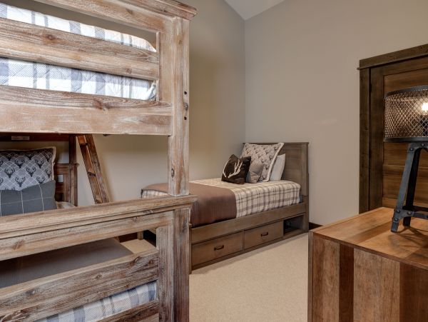 Big Sky Home 1000135