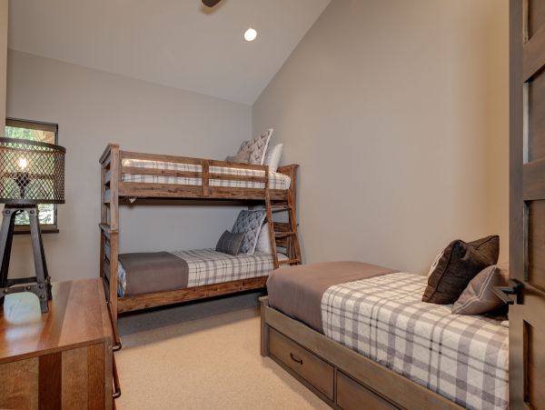 Big Sky Home 1000135