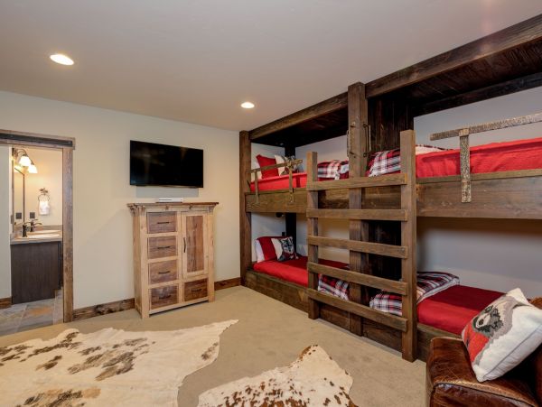 Big Sky Home 1000139