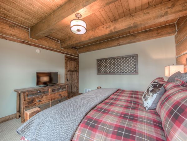 Big Sky Home 1000141