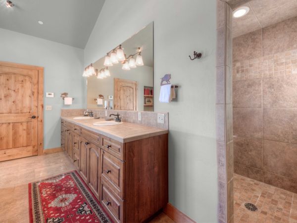 Big Sky Home 1000142