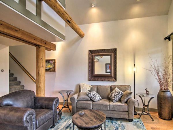 Big Sky Condo 1000150