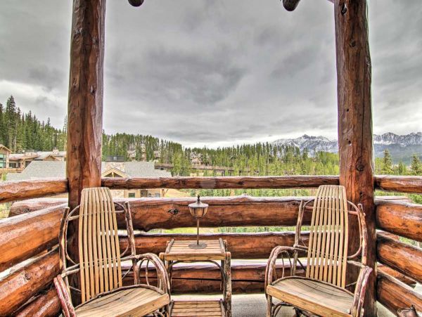 Big Sky Condo 1000150