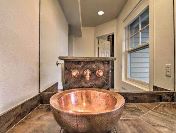 Big Sky Condo 1000150