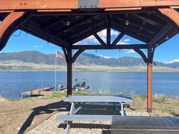 Big Sky Home 1000154