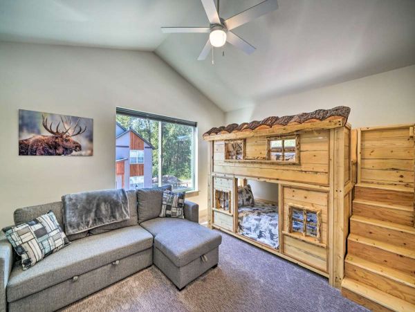 Big Sky Condo 1000160