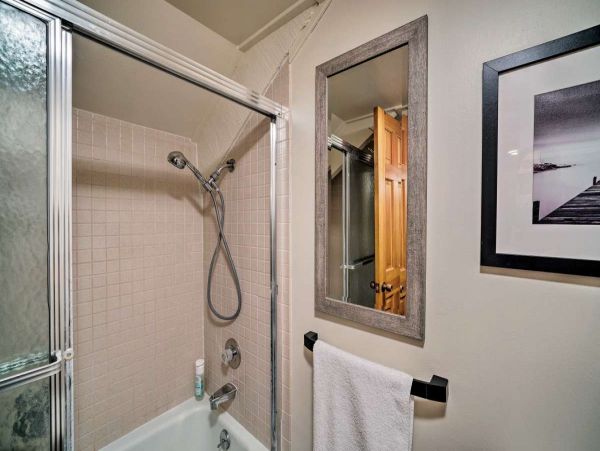 Big Sky Condo 1000167