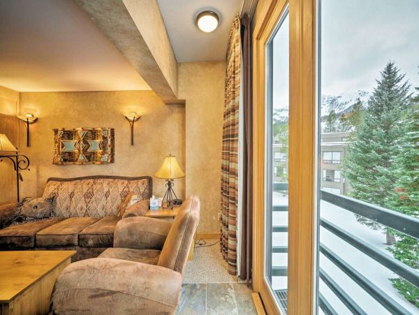 Big Sky Condo 1000168