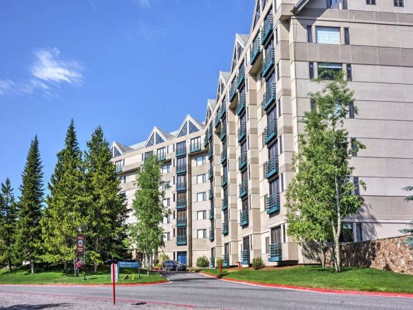 Big Sky Condo 1000168