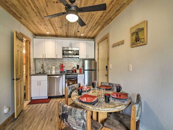 Big Sky Condo 1000173