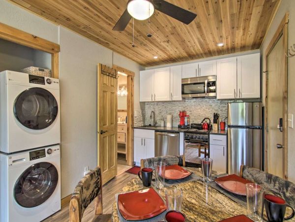 Big Sky Condo 1000173