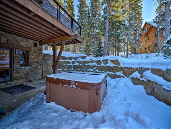 Gorgeous Vacation Rental with 6 Bedrooms in Big Sky