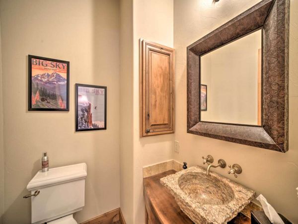 Big Sky Condo 1000177