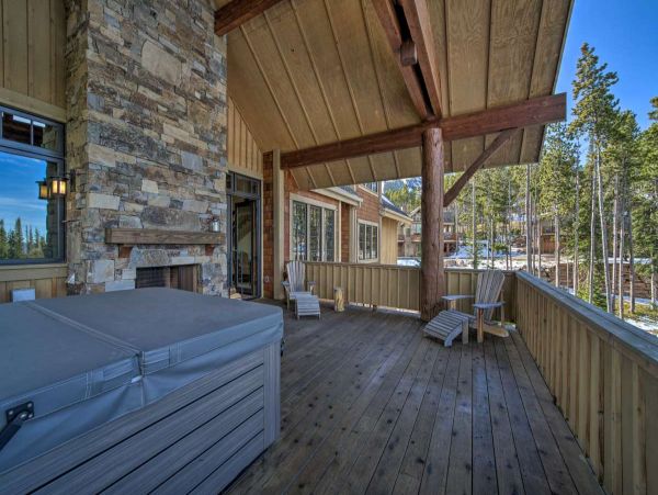 Big Sky Condo 1000177