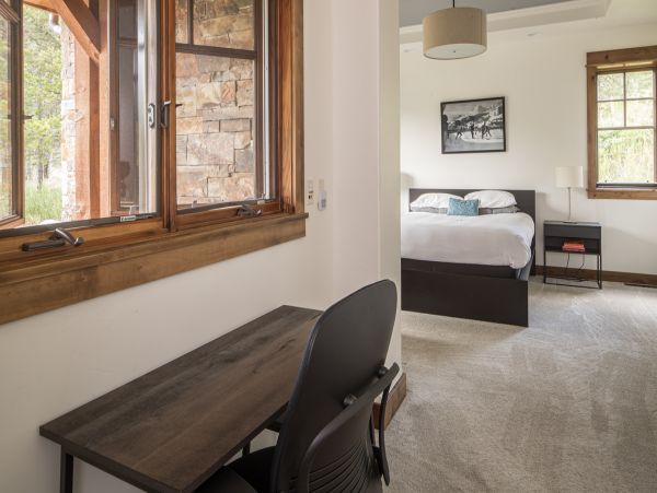 Big Sky Home 1000179