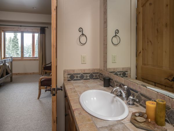 Big Sky Home 1000181